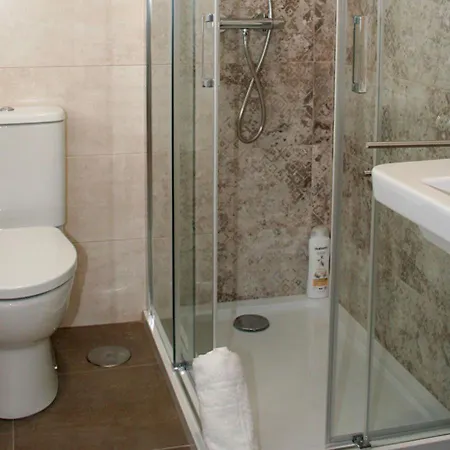 Ponte Febres ゲストハウス トゥイ