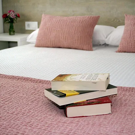 Ponte Febres ゲストハウス トゥイ